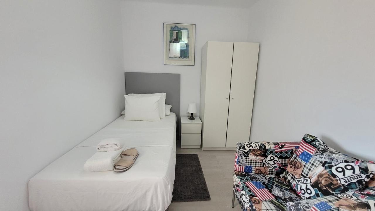 Apartaments B O D Collblanc L'Hospitalet de Llobregat Eksteriør billede
