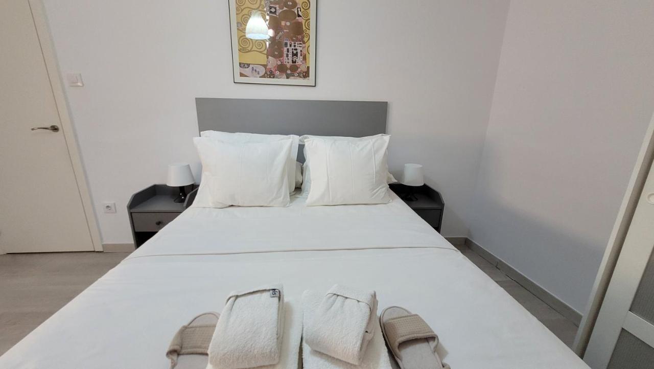 Apartaments B O D Collblanc L'Hospitalet de Llobregat Eksteriør billede