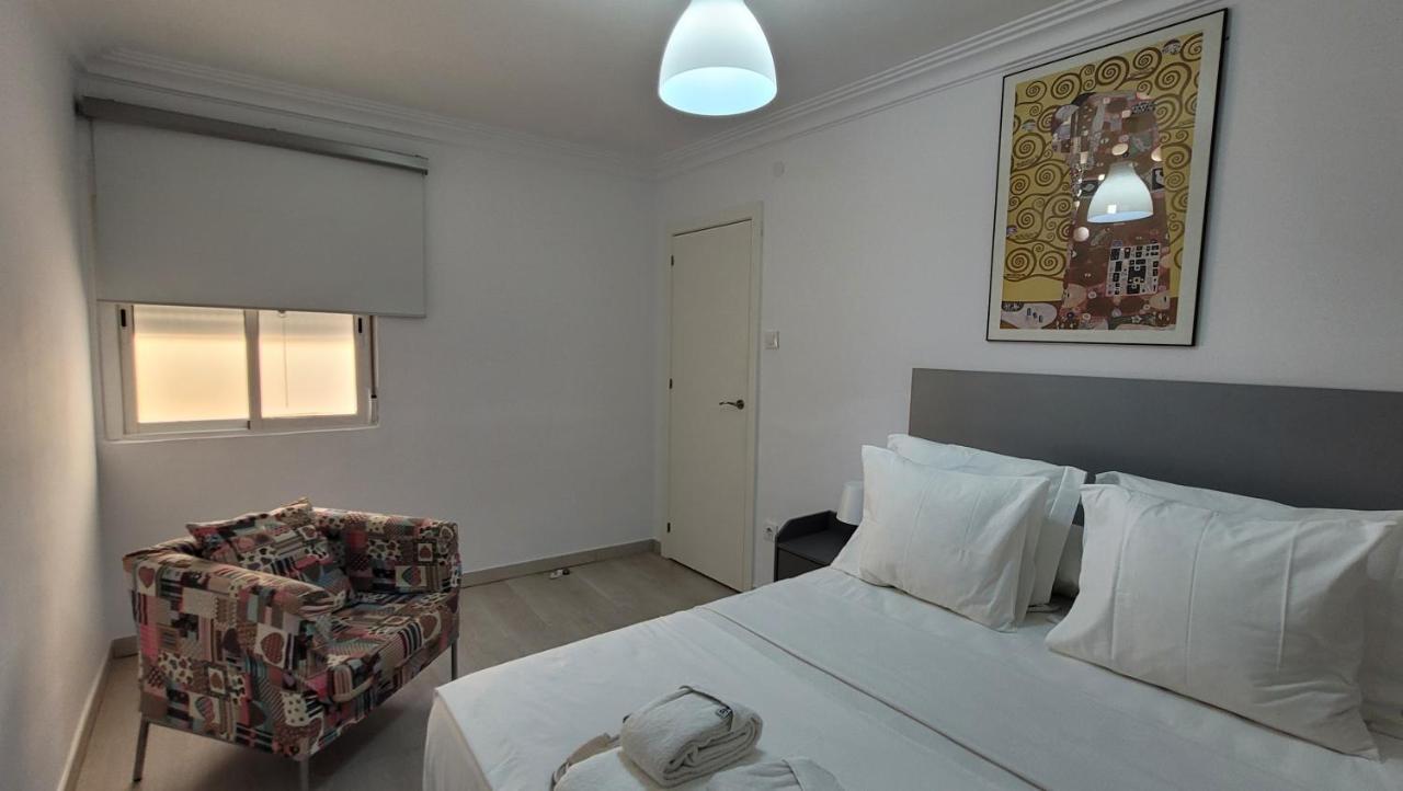 Apartaments B O D Collblanc L'Hospitalet de Llobregat Eksteriør billede