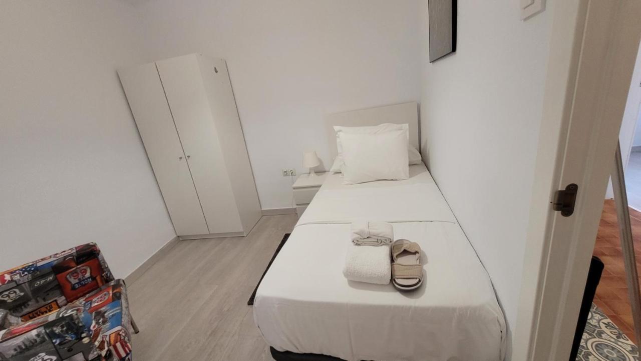 Apartaments B O D Collblanc L'Hospitalet de Llobregat Eksteriør billede