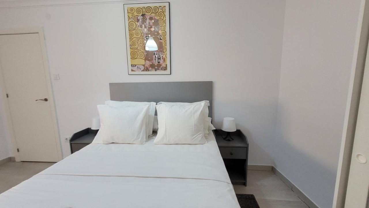 Apartaments B O D Collblanc L'Hospitalet de Llobregat Eksteriør billede