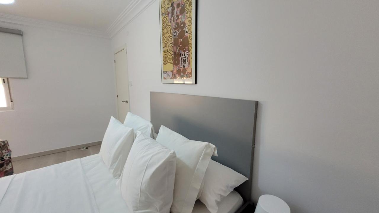 Apartaments B O D Collblanc L'Hospitalet de Llobregat Eksteriør billede